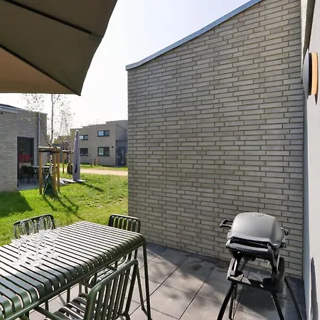 Stunning In Lembruch-duemmer With Wifi Lembruch