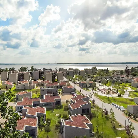 Holiday home Stunning In Lembruch-duemmer With Wifi