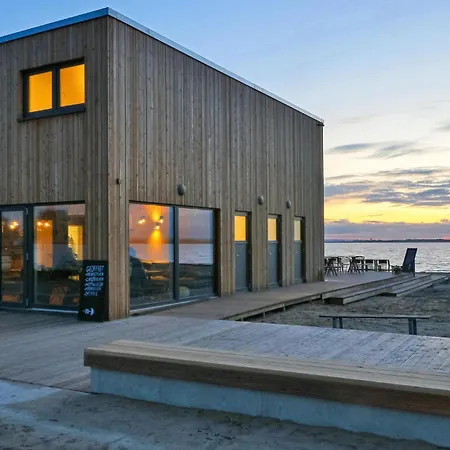 Stunning In Lembruch-duemmer With Wifi Holiday home Lembruch